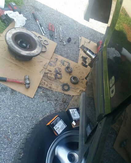 Land Rover Discovery: Brakes and wheel bearings