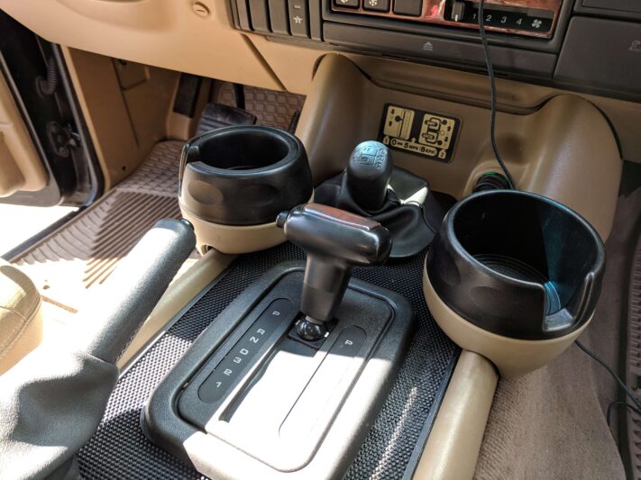 1999 Land Rover Discovery 1 cup holders
