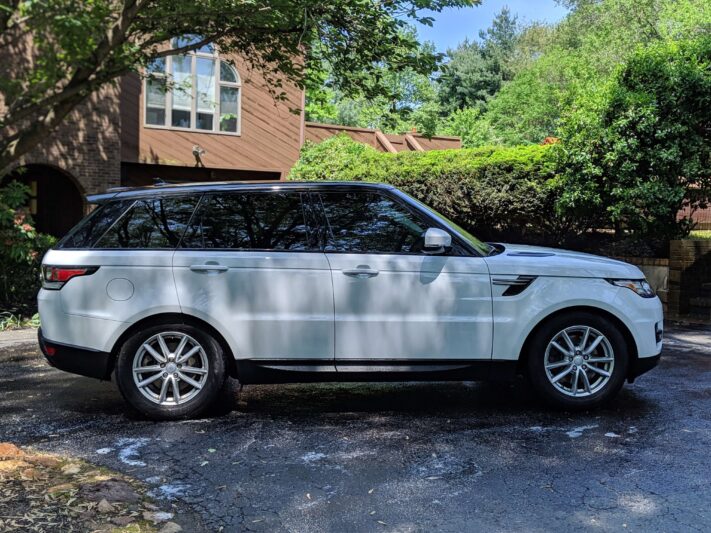 2016 Land Rover Range Rover checking the oil