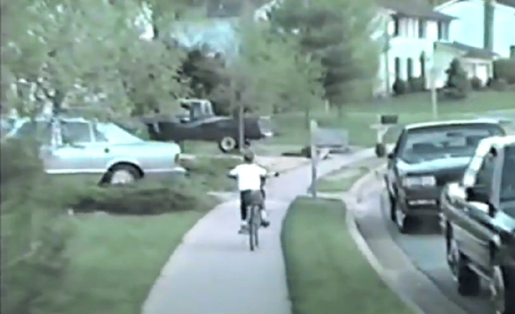 1987 Bike Riding and neighbors benz
