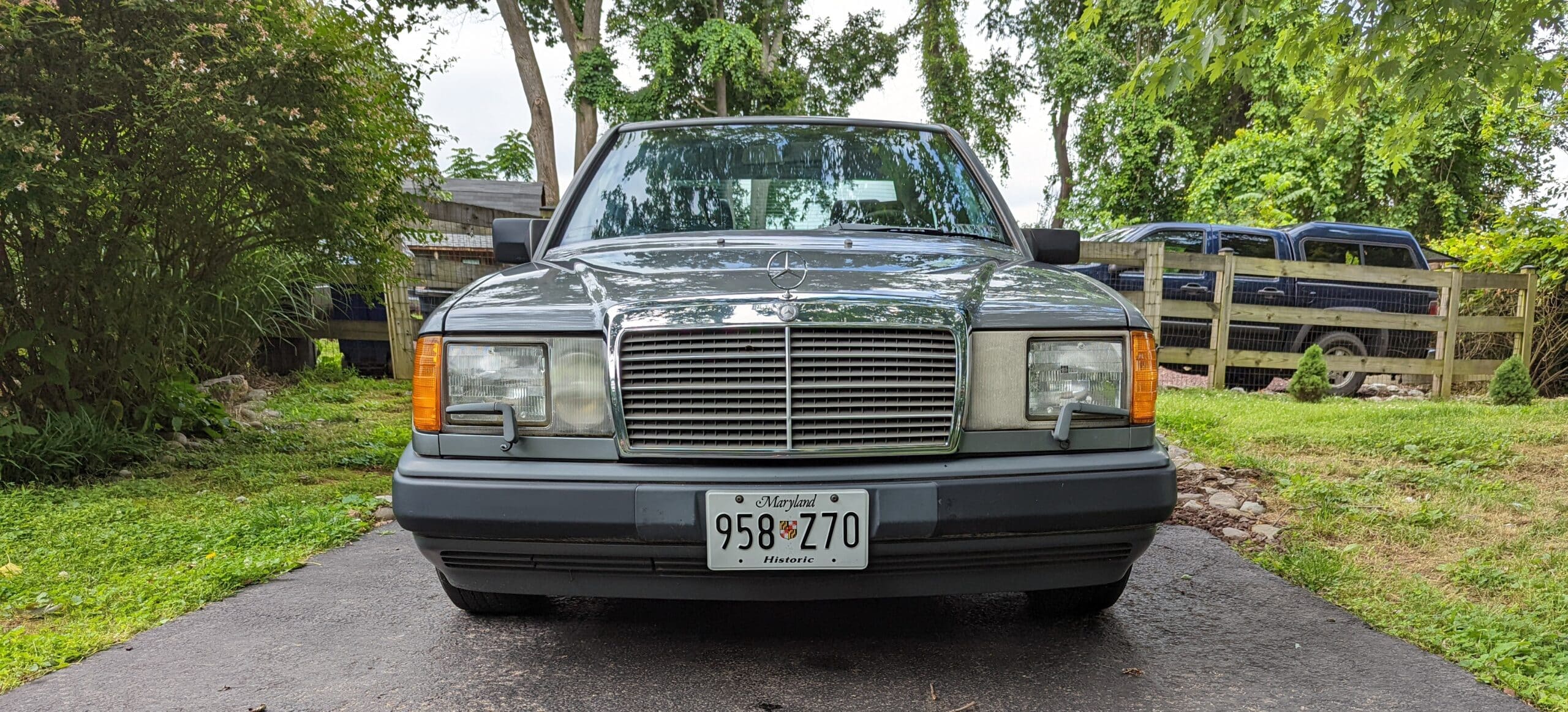 1987 Mercedes Benz 300E