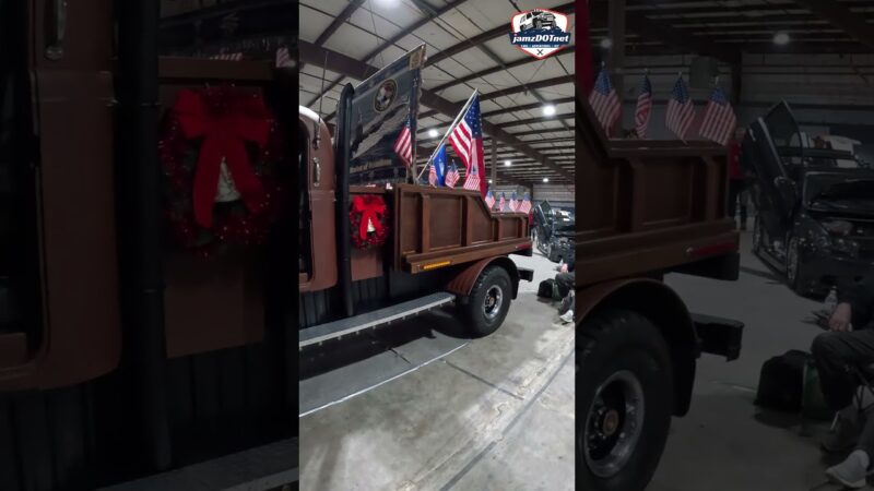 This 1955 REO Gold Comet Dump Truck Is a Forgotten American Workhorse